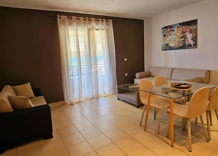 Corfu 23 דירה גליפאדה